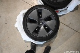  Tesla  Model 3 TESLA  Langstreckenbatt. Allradantrieb Dual Motor 4d 366kW #53