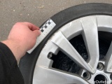  Tesla  Model 3 TESLA  Langstreckenbatt. Allradantrieb Dual Motor 5d 350kW #40