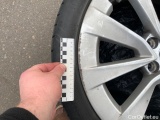  Tesla  Model 3 TESLA  Langstreckenbatt. Allradantrieb Dual Motor 5d 350kW #39