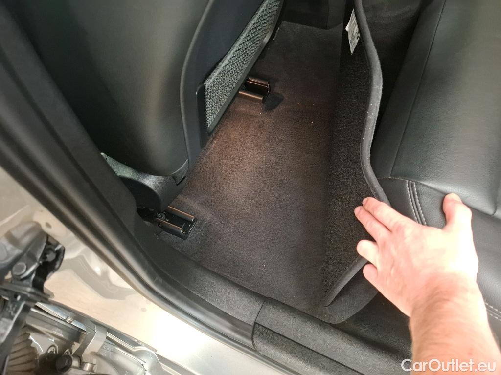  Bmw  Serie 3 Série 3 Touring 330 e M Sport 2.0 250CV BVA8 E6d / VO RECONDITIONNE - PHOTOS AVANT RECONDITIONNEMENT #3