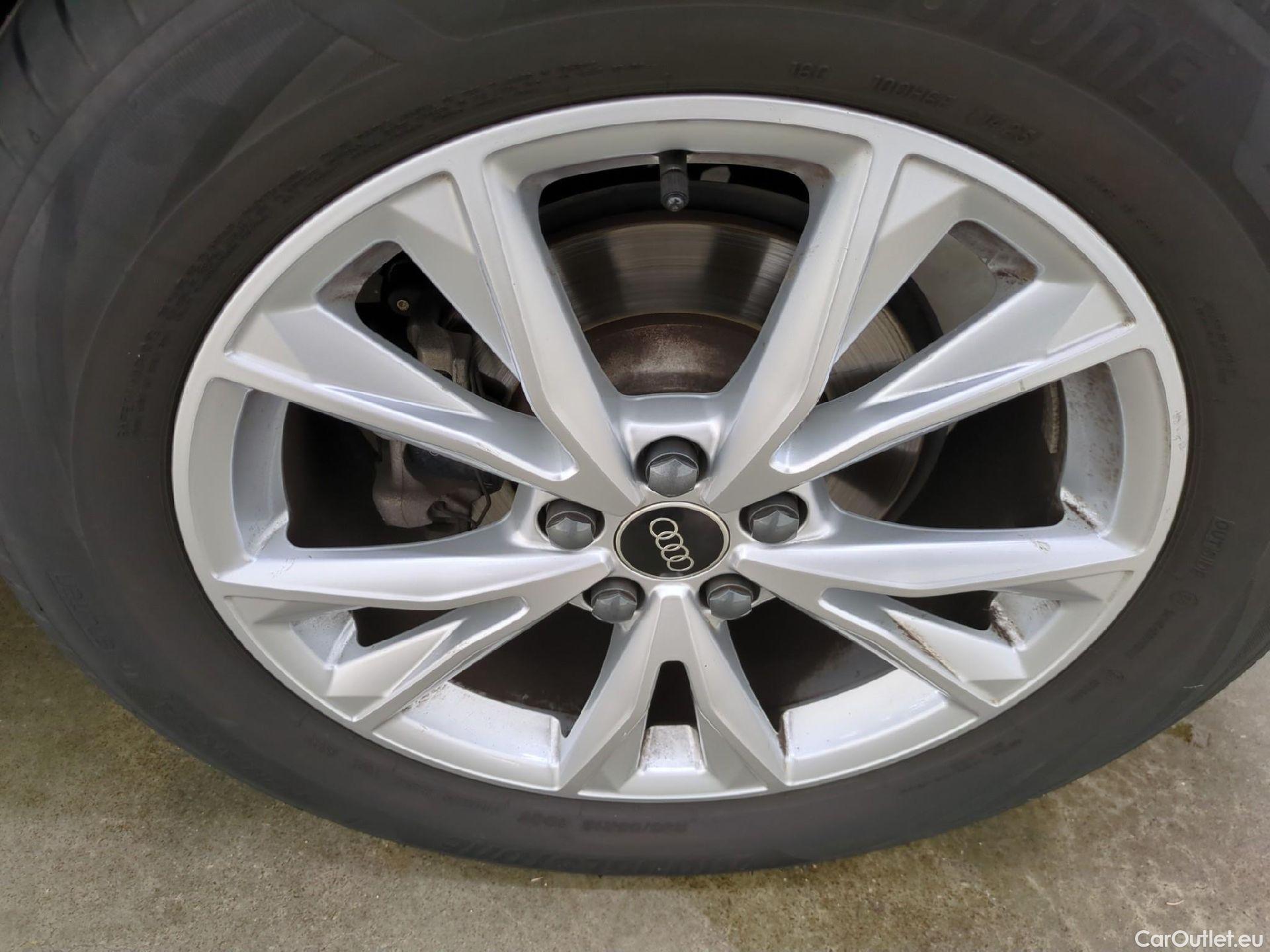  Audi  Q3 AUDI  Sportback / 2019 / 5P / SUV 35 TDI 150 S TRONIC S LINE #8