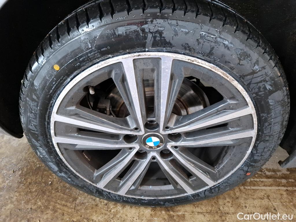  Bmw  Serie 1 BMW Série 1 / 2019 / 5P / Berline 1.5 116D DKG7 Business Design #9