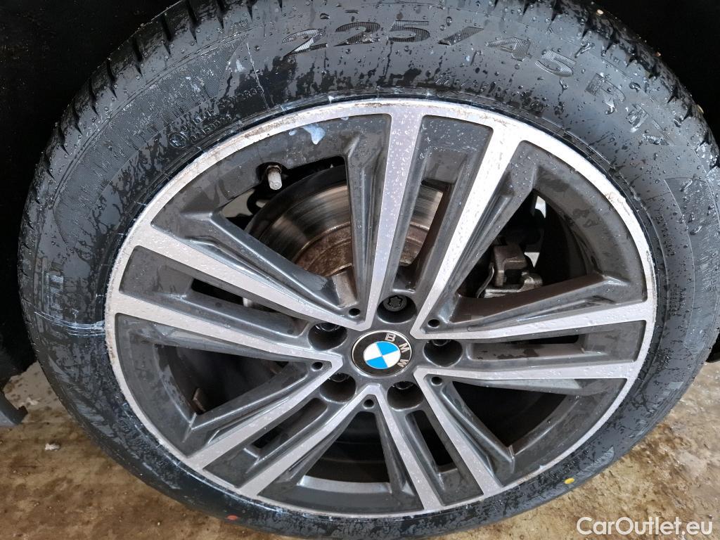  Bmw  Serie 1 BMW Série 1 / 2019 / 5P / Berline 1.5 116D DKG7 Business Design #25