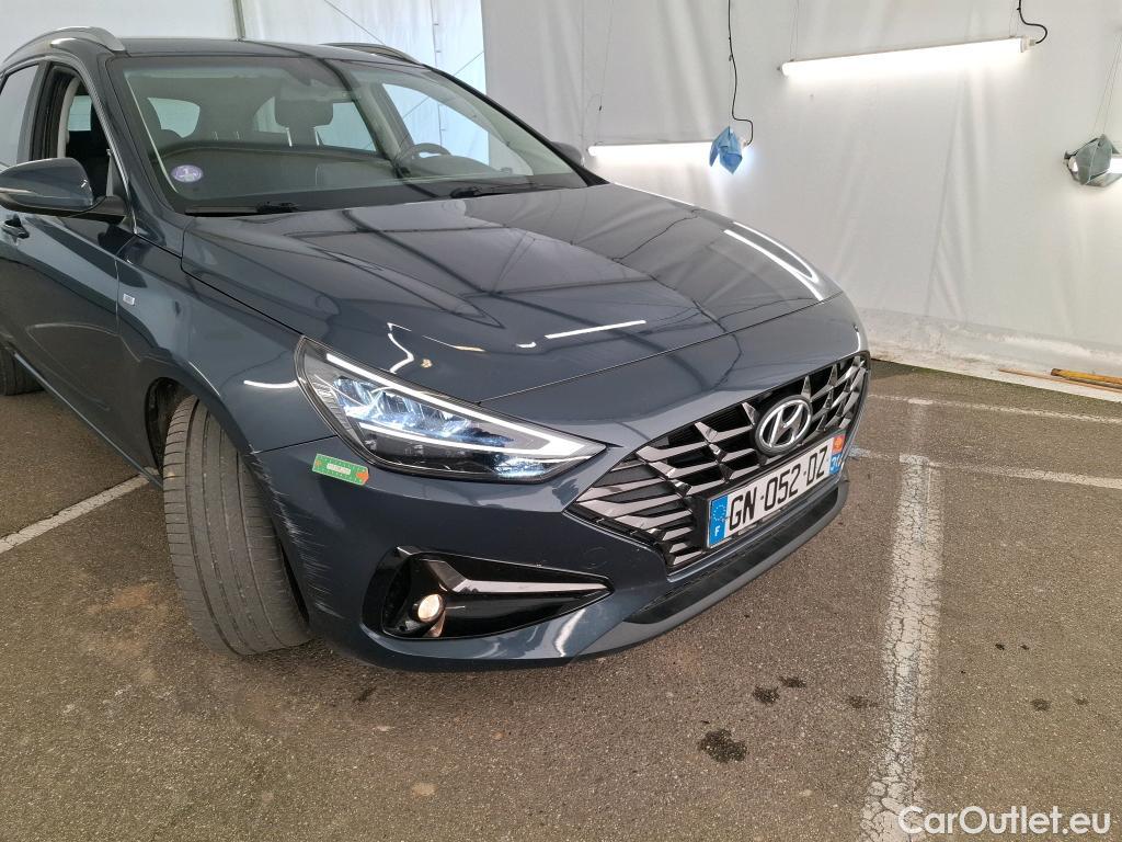  Hyundai  i30 HYUNDAI  Sport Wagon  2020  5P  Break 10 TGDI 120 MHEV IMT CREATIVE SW #4