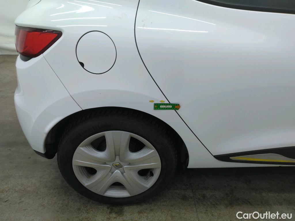  Renault  Clio  IV Zen 1.5 dCi 90CV BVM5 E6 #1