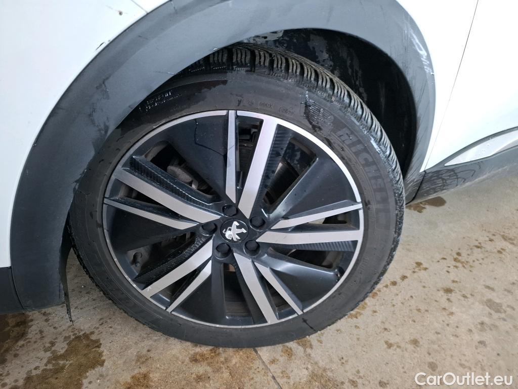  Peugeot  3008 PEUGEOT  / 2020 / 5P / SUV 1.6 HYBRID 225 E-EAT8 GT Pack #17