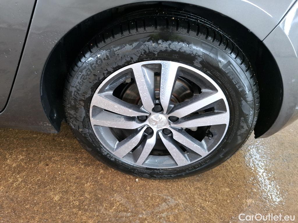  Peugeot  308  Allure Business 1.5 HDi 130CV BVM6 E6d #18