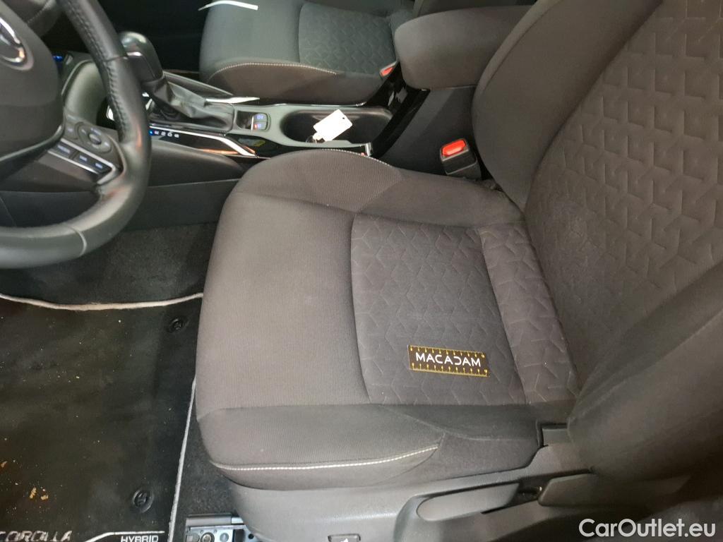  Toyota  Corolla TOYOTA  Touring Sports / 2018 / 5P / Break Hybride 122h Dynamic Business Beyond Zer #5