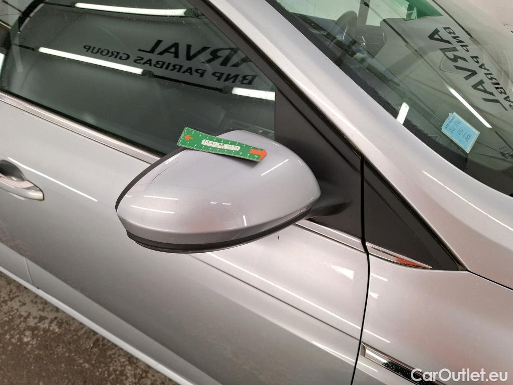  Renault  Megane  IV Berline 5 ptes. Techno 1.5 dCi 115CV BVM6 E6d #16