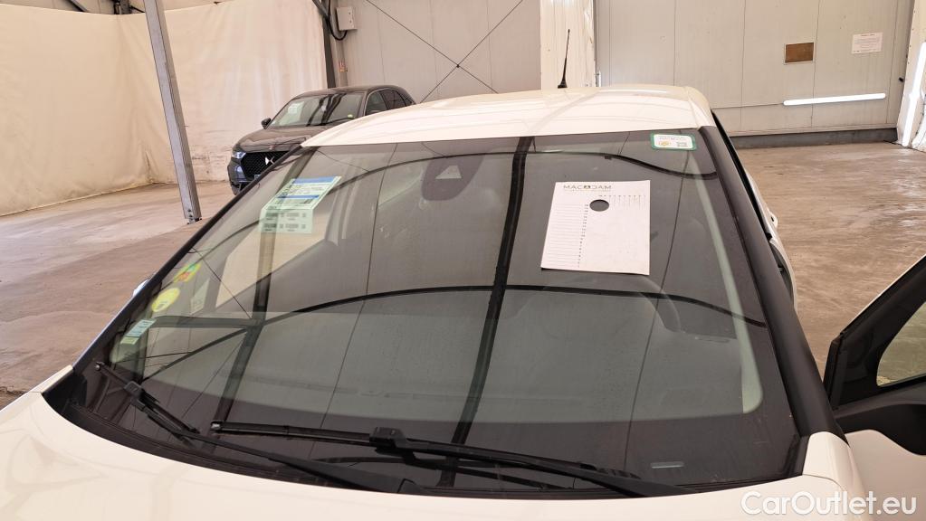  Citroen  C3  Feel Business 1.5 BlueHDI 100CV BVM5 E6dT #2