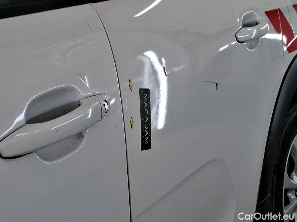  Citroen  C3  Société Feel 1.5 BlueHDI 100CV BVM5 E6dT #35