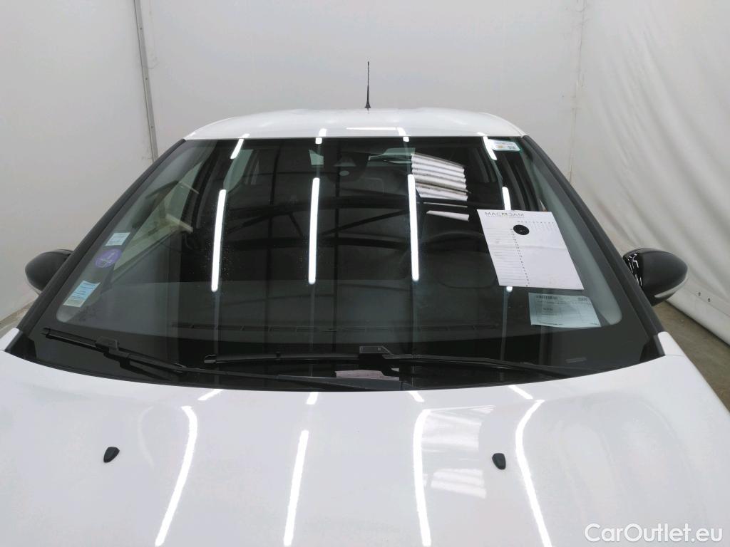  Citroen  C3  Société Feel Nav 1.2 PureTech 80CV BVM5 E6d #1