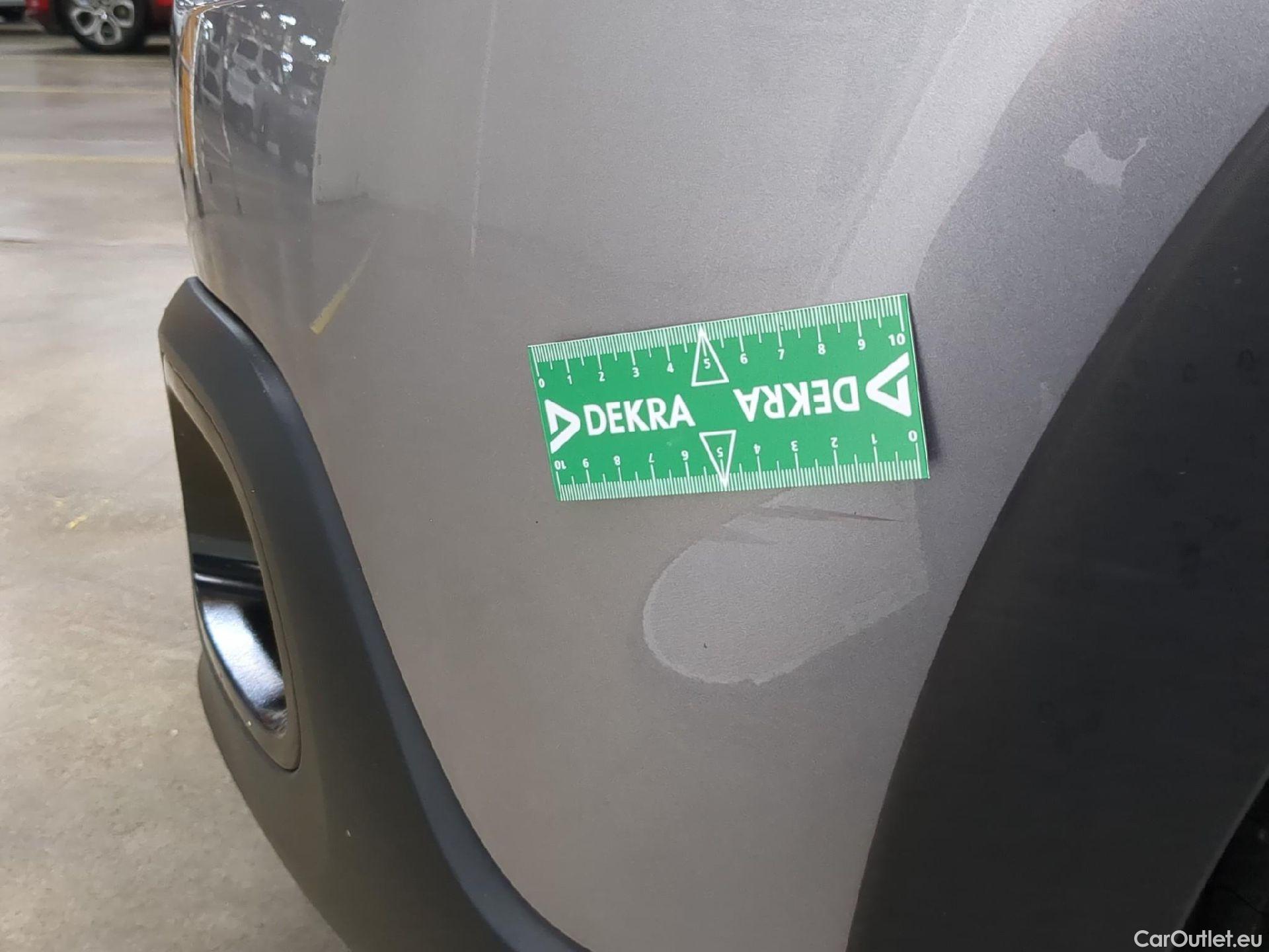  Citroen  C3  Shine Business 1.2 PureTech 110CV BVA6 E6d / TRANSFO VP VF #8