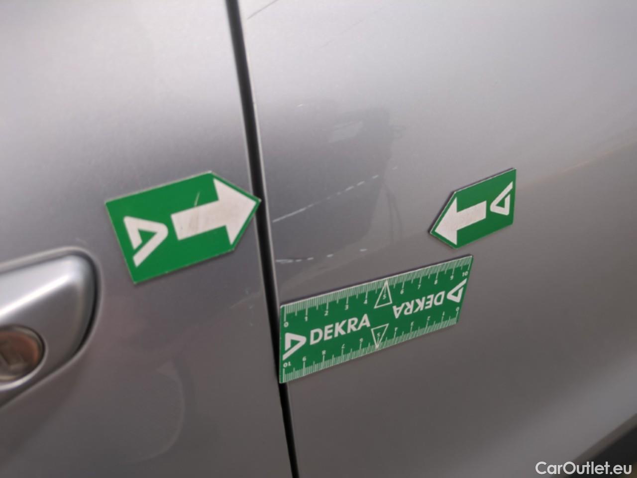  Opel  Crossland  X Business Elegance 1.2 Turbo 110CV BVM6 E6d #18