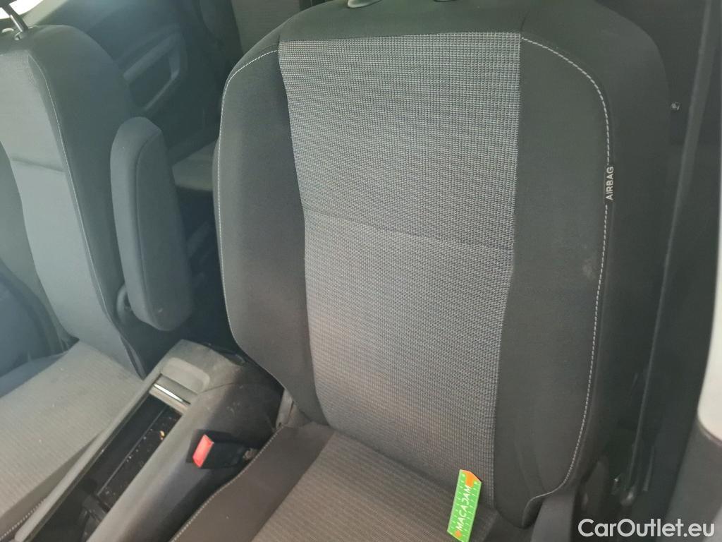  Toyota  Proace TOYOTA  City Verso / 2019 / 5P / monospace 1.2 MEDIUM 130 VVT-I BVA DESIGN #13
