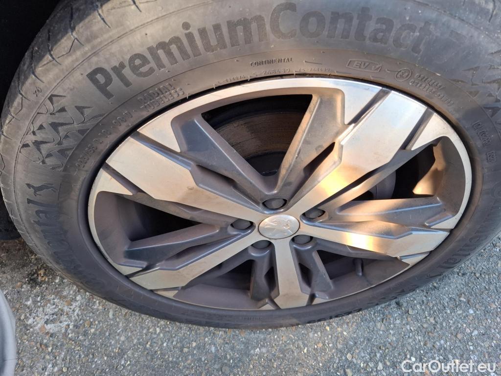  Peugeot  3008  Allure Business 1.2 PureTech 130CV BVA8 E6dT #45