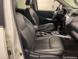  Nissan  Navara 2.3 dCi 4WD 190hk Tekna Sollucka Läder #8