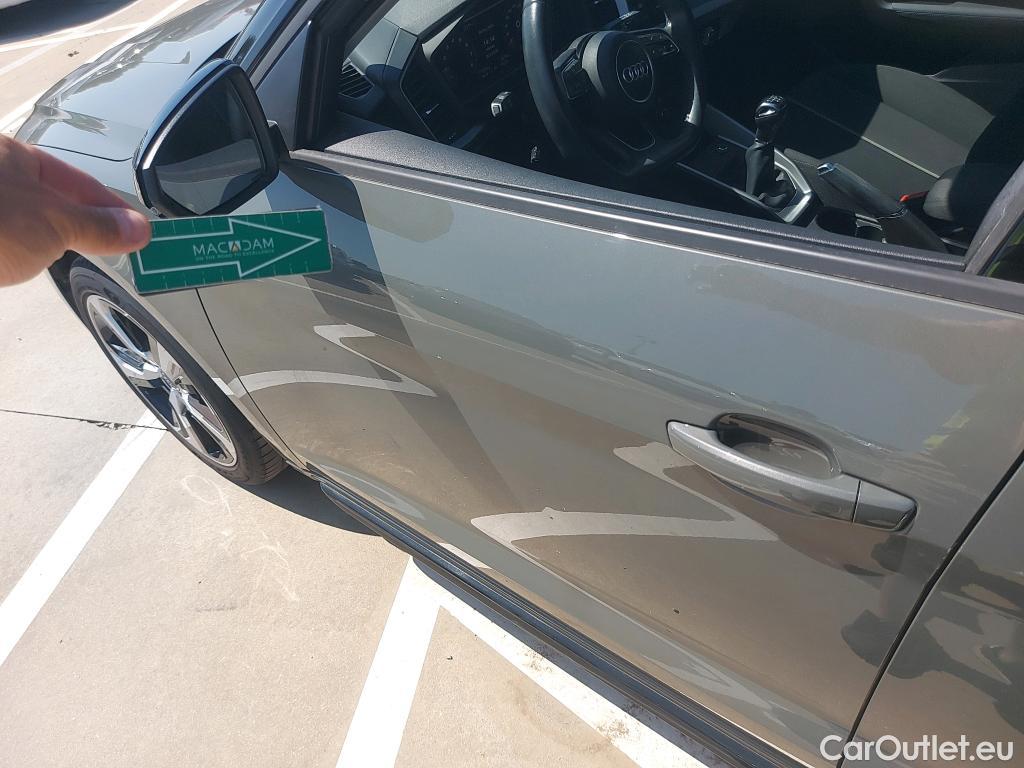  Audi  A1 Sportback AUDI A1 / 2018 / 5P / berlina con portón Sportback Adrenalin 25 TFSI 70kW (95CV)(SP)(SL) #22