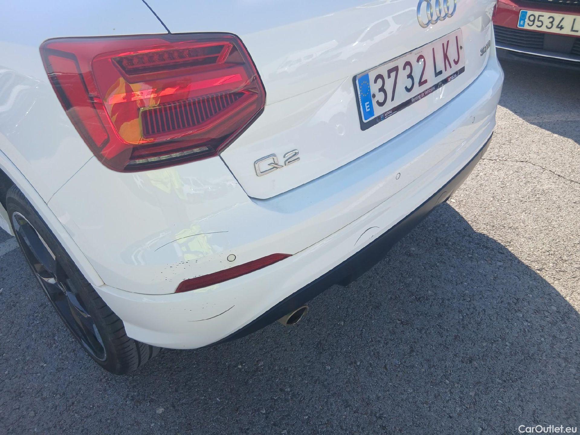  Audi  Q2 AUDI  / 5P / Black Line 30 TDI 116 CV #19