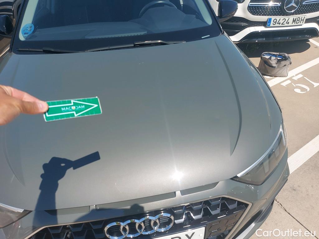  Audi  A1 Sportback AUDI A1 / 2018 / 5P / berlina con portón Sportback Adrenalin 25 TFSI 70kW (95CV)(SP)(SL) #24