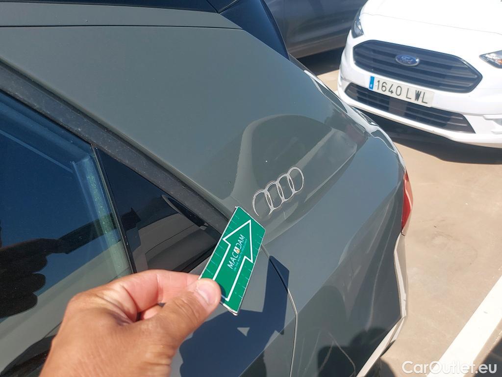  Audi  A1 Sportback AUDI A1 / 2018 / 5P / berlina con portón Sportback Adrenalin 25 TFSI 70kW (95CV)(SP)(SL) #17