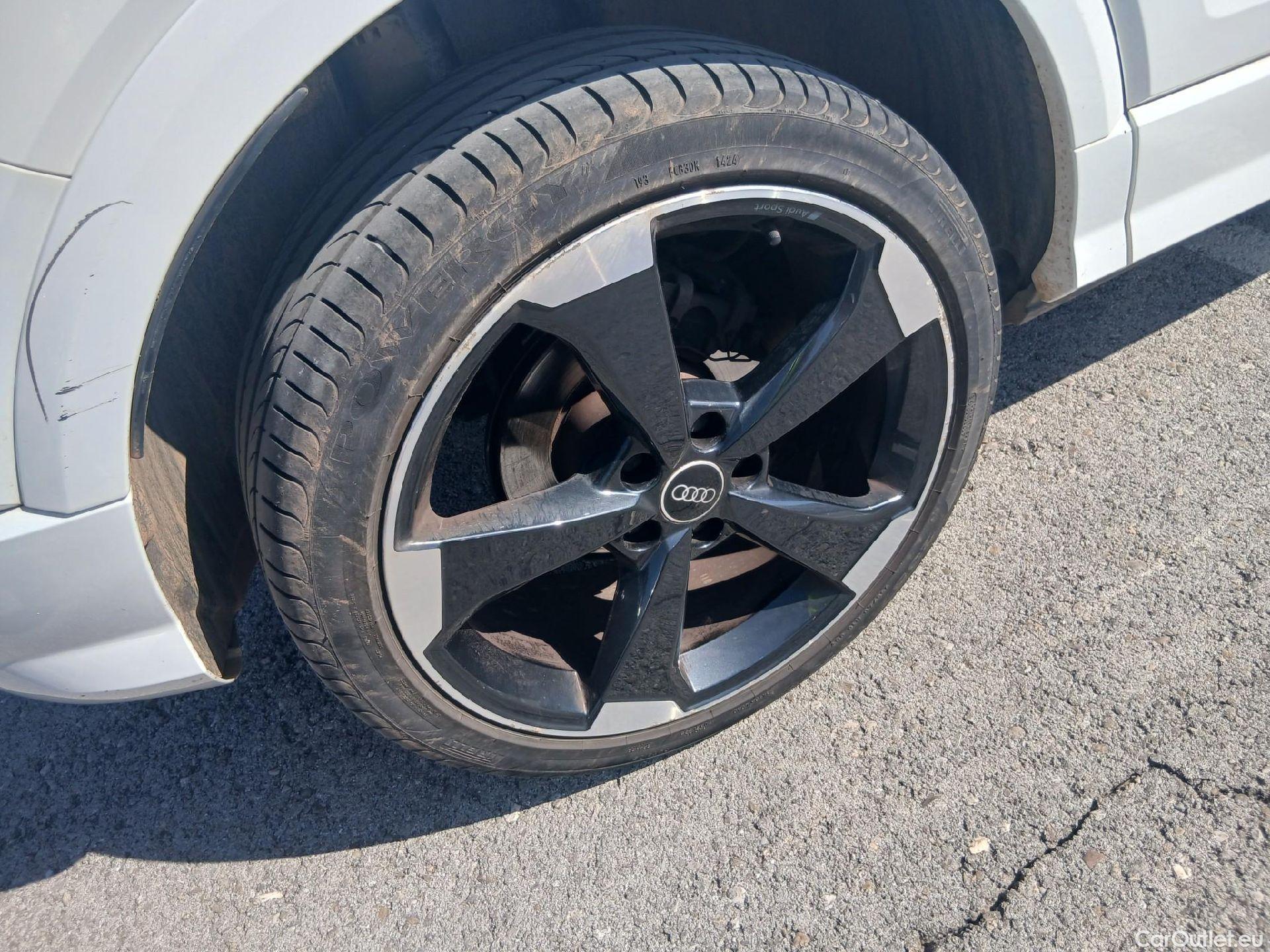  Audi  Q2 AUDI  / 5P / Black Line 30 TDI 116 CV #26