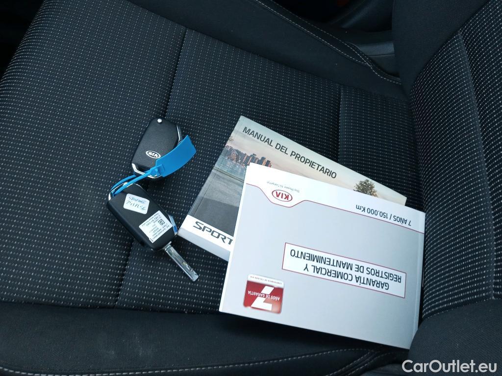  KIA  Sportage  Drive Plus 2WD 1.6 CRDi 135CV MT6 E6dT #13
