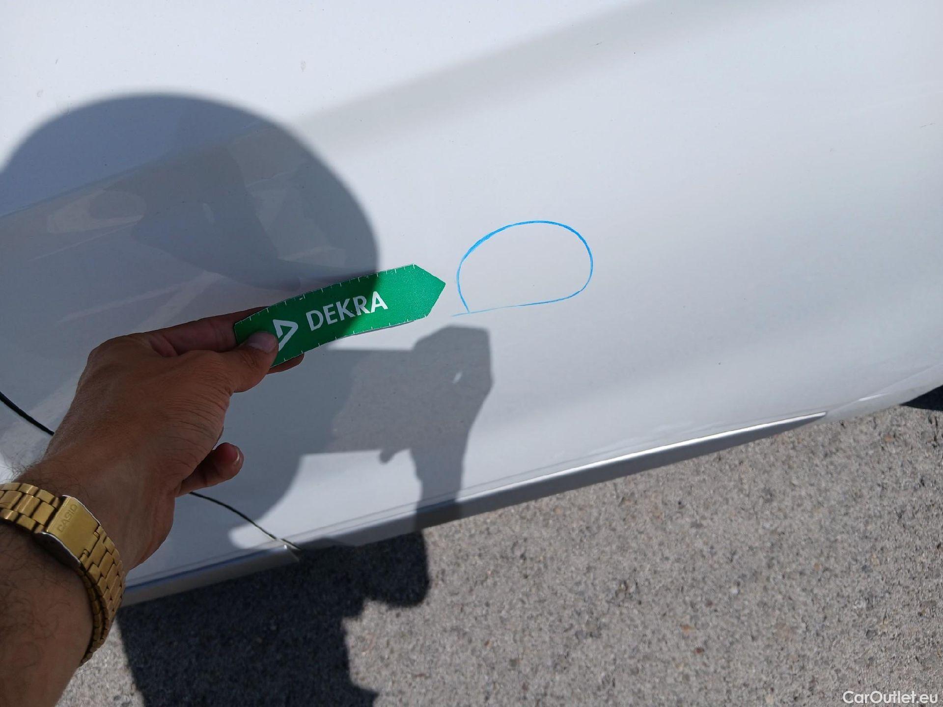  Hyundai   Ioniq HYUNDAI / 2019 / 5P / berlina con portón 1.6 GDI HEV Klass DCT #16
