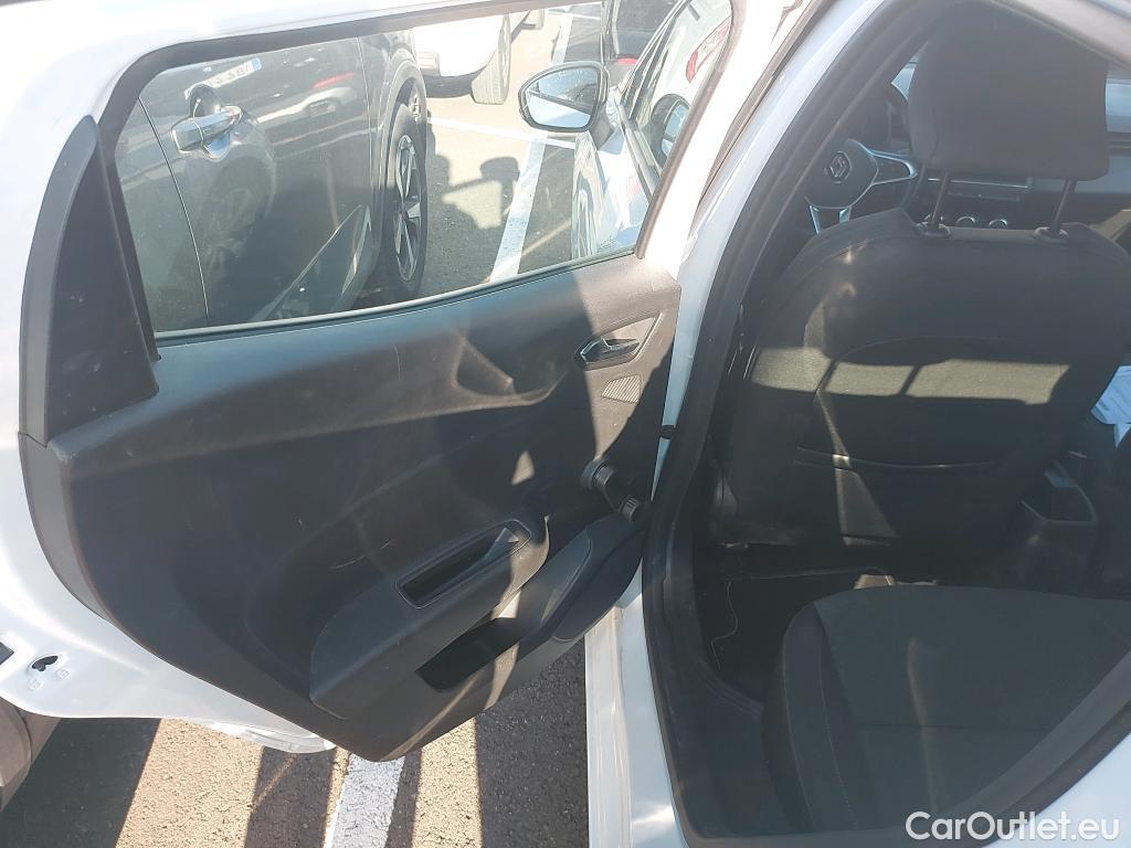  Renault  Clio RENAULT  / 2019 / 5P / berlina con portón Equilibre Blue dCi 74kW (100CV) #12
