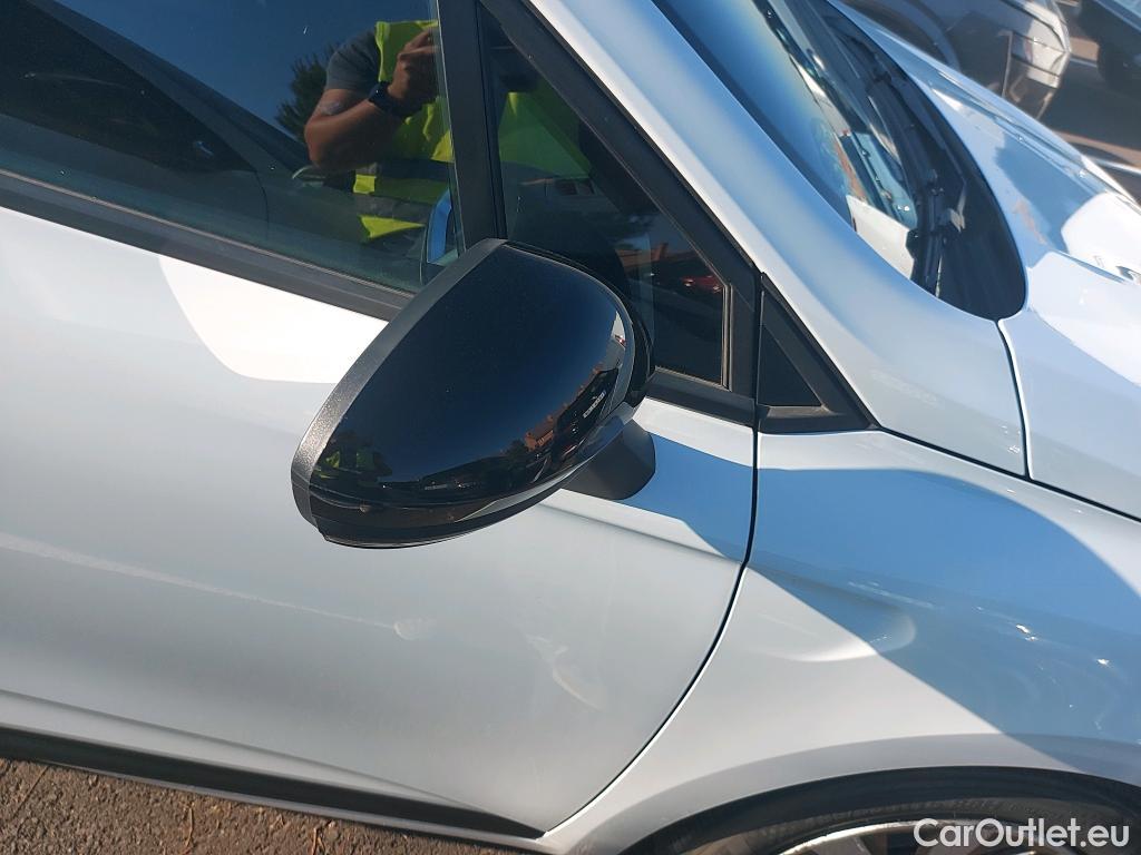  Renault  Clio RENAULT  / 2019 / 5P / berlina con portón Equilibre Blue dCi 74kW (100CV) #27