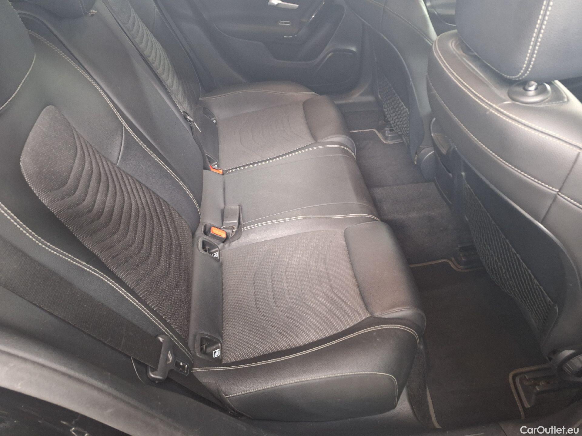  Mercedes  A-Klasse Mercedes, A-Class Berline '18, Mercedes-Benz  Limousine A 180 d DCT Busin #19