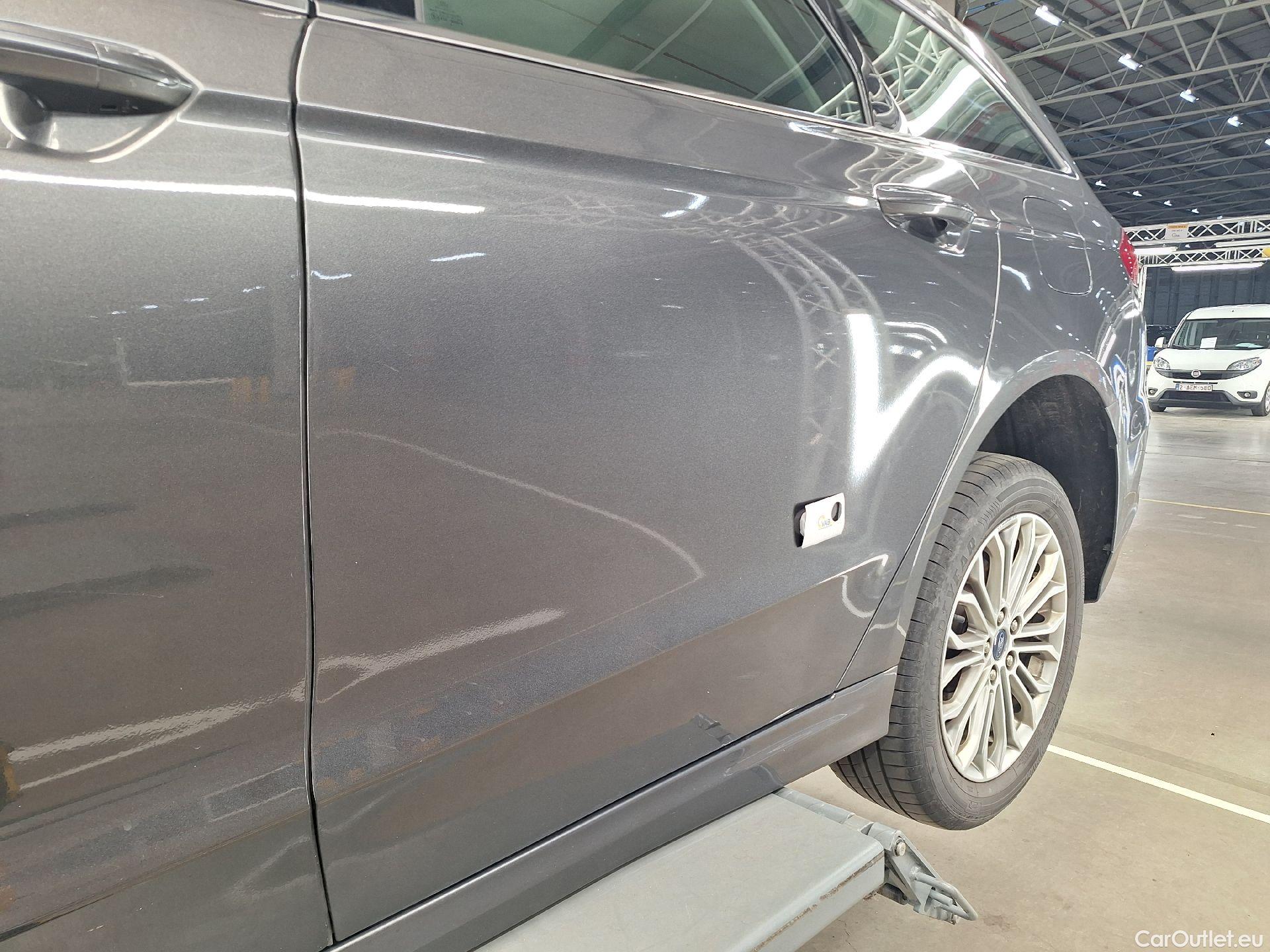  Ford  Mondeo Ford,  SW '14, Ford  Clipper 2.0 HEV 140kW Aut. Titanium HE #12