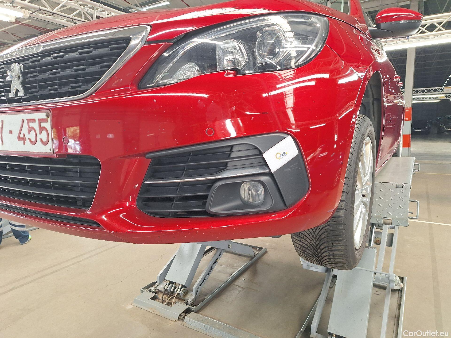  Peugeot  308 Peugeot,  SW FL'17, Peugeot  SW 1.5 BlueHDi 130 DPF S&S Business 5d #36
