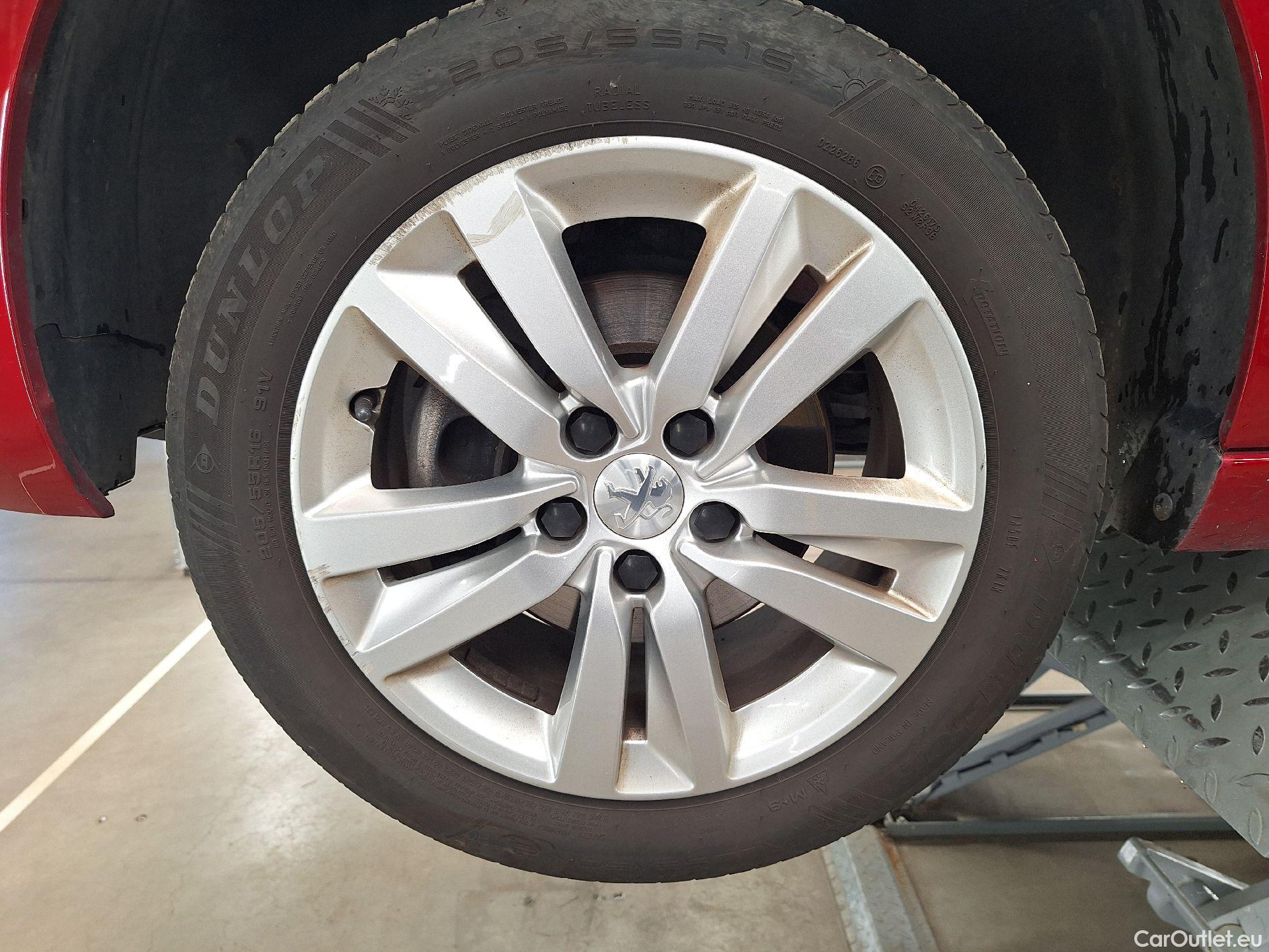  Peugeot  308 Peugeot,  SW FL'17, Peugeot  SW 1.5 BlueHDi 130 DPF S&S Business 5d #22