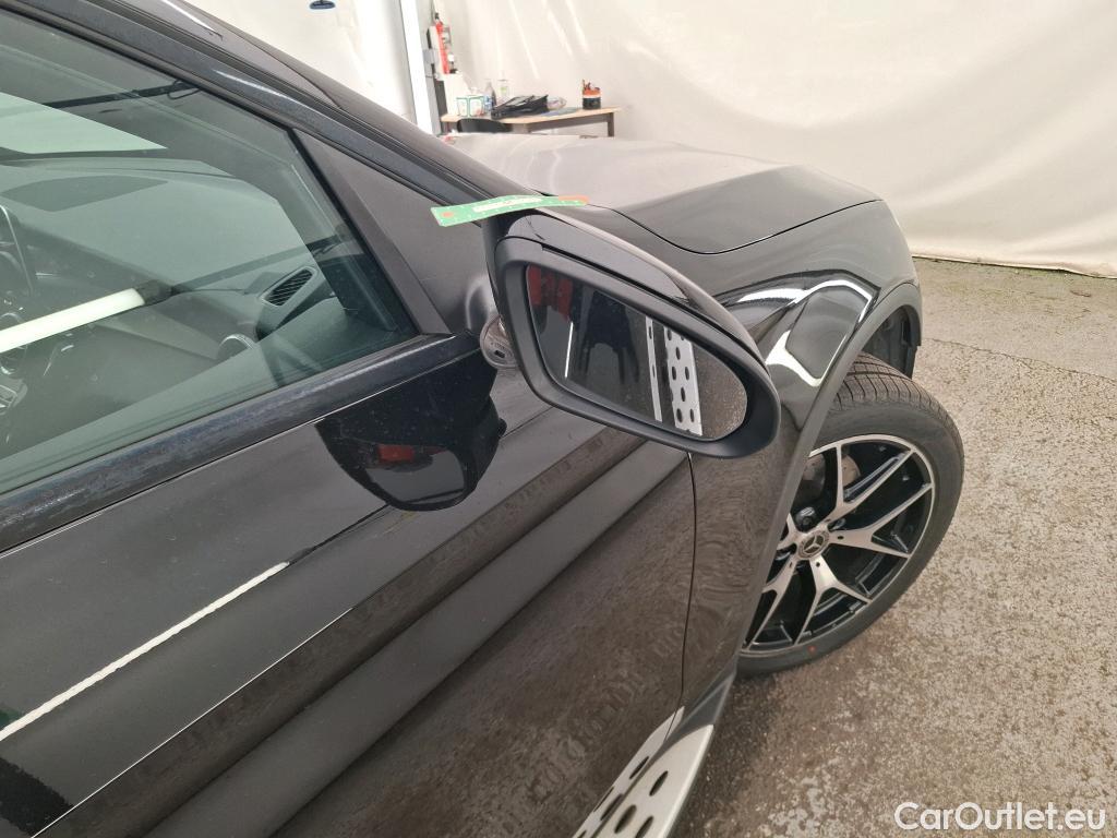  Mercedes  G-Klasee MERCEDES-BENZ GLC Coupe / 2019 / 5P / Coupé GLC 300 de Business Line 4Matic #3