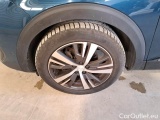  Peugeot  3008 PEUGEOT  / 2020 / 5P / SUV BLUEHDI 130 EAT8 SeS ALLURE #136