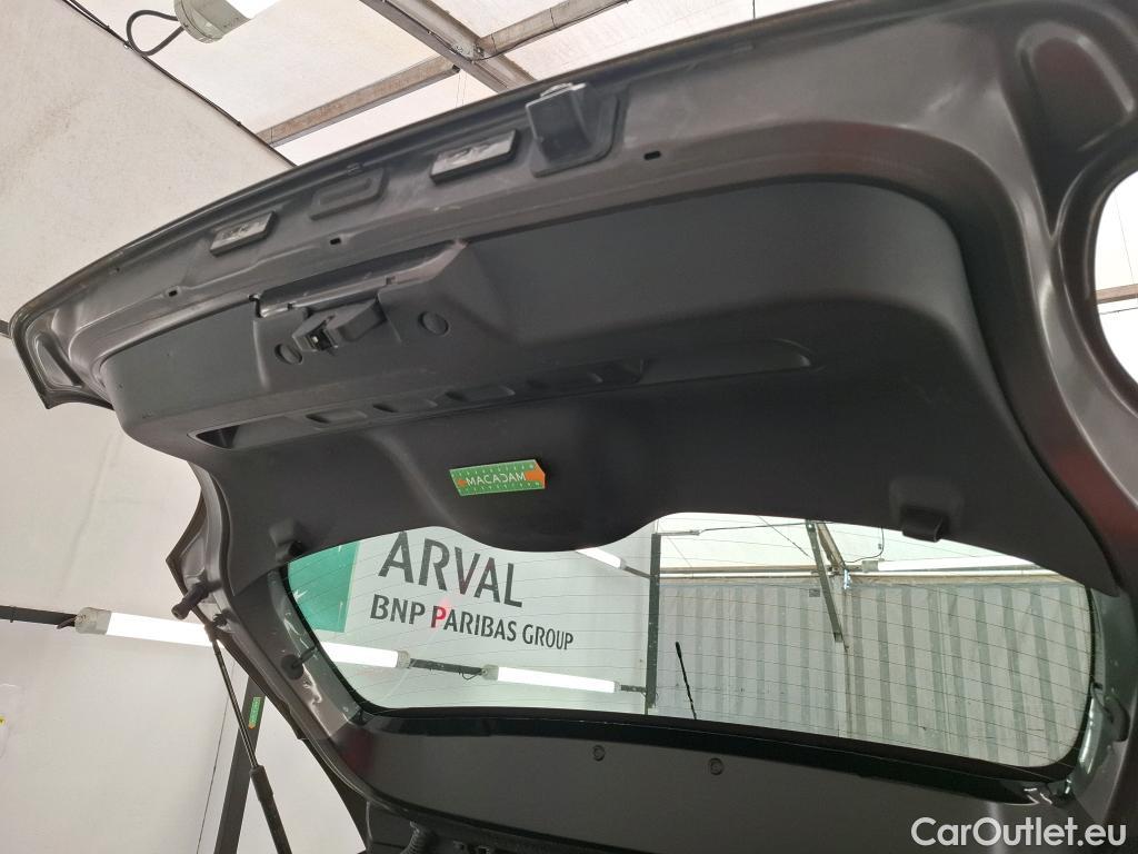  Citroen  C3  Shine Business 1.2 PureTech 110CV BVM6 E6d #28