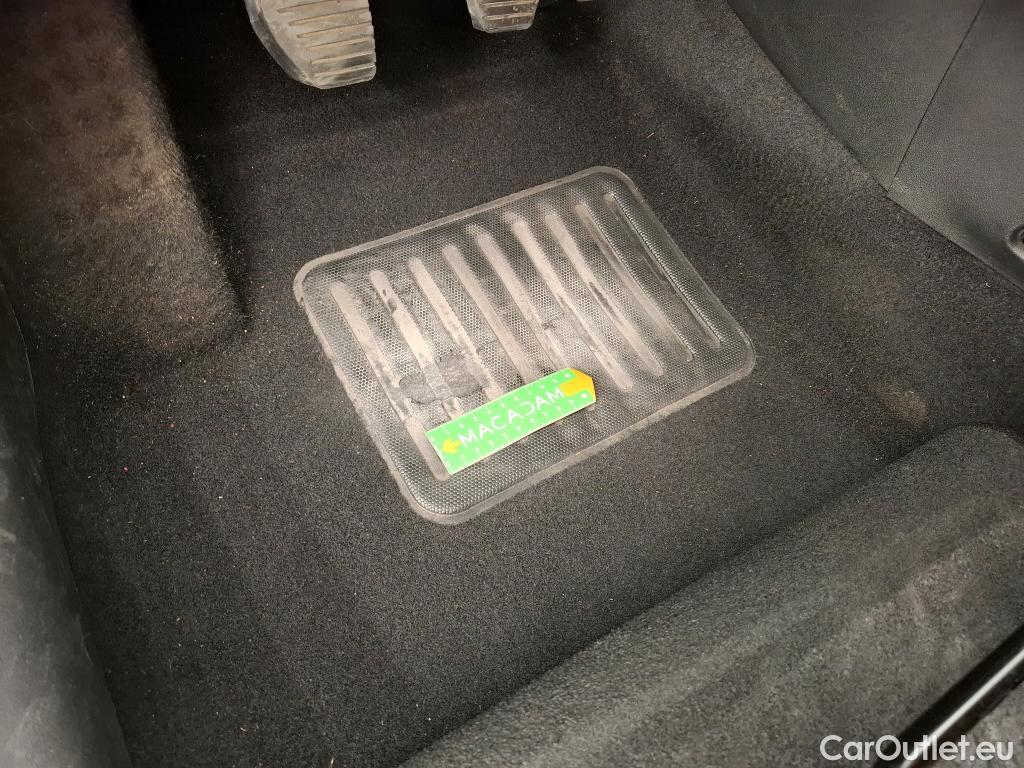  Citroen  C3  Shine Business 1.2 PureTech 110CV BVM6 E6d #25