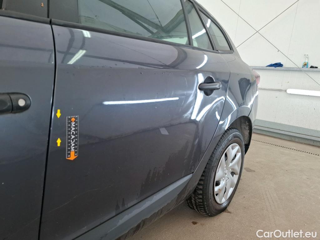  Renault  Megane  III Grandtour Authentique 1.5 dCi 90CV BVM5 E5 #4