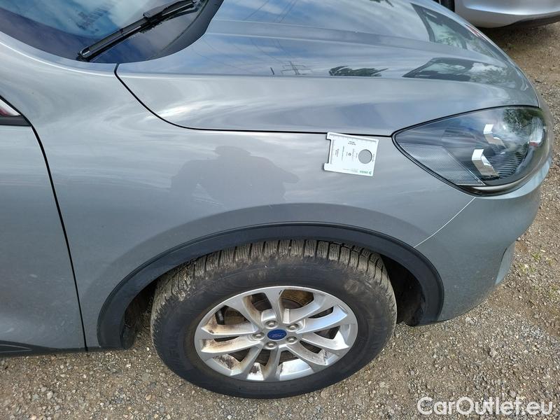  Ford  Kuga  (2019)  1.5EB 110 Titanium #26