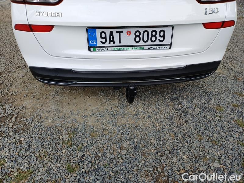  Hyundai  i30  (PD)(01.2017  ->)  kom.1.0TGDI 120 Smart #9