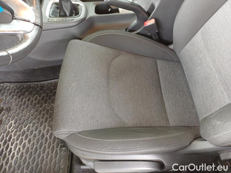  Hyundai  i30  (PD)(01.2017  ->)  kom.1.0TGDI 120 Smart #7