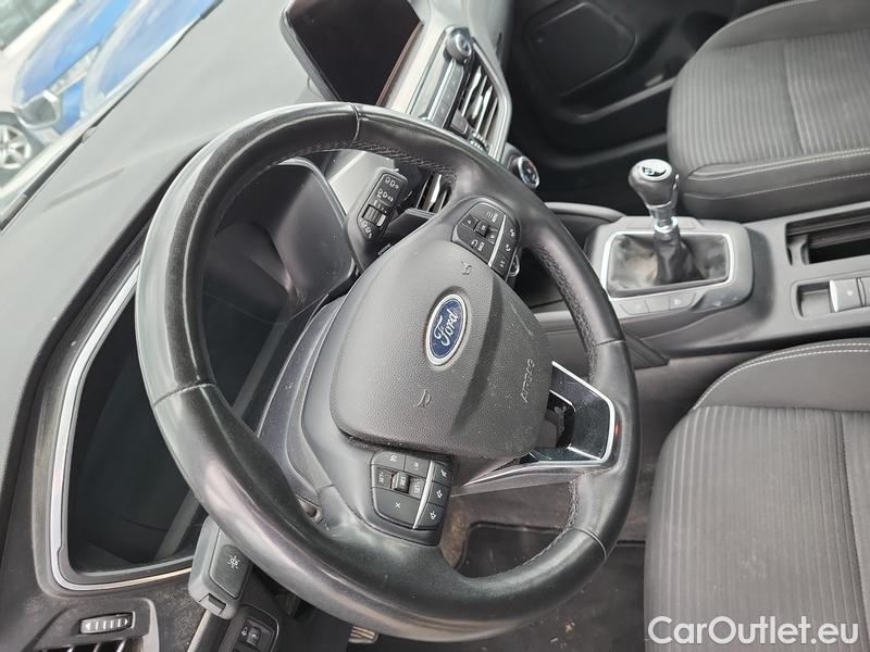  Ford  Kuga  (2019)  1.5EB 110 Titanium #9