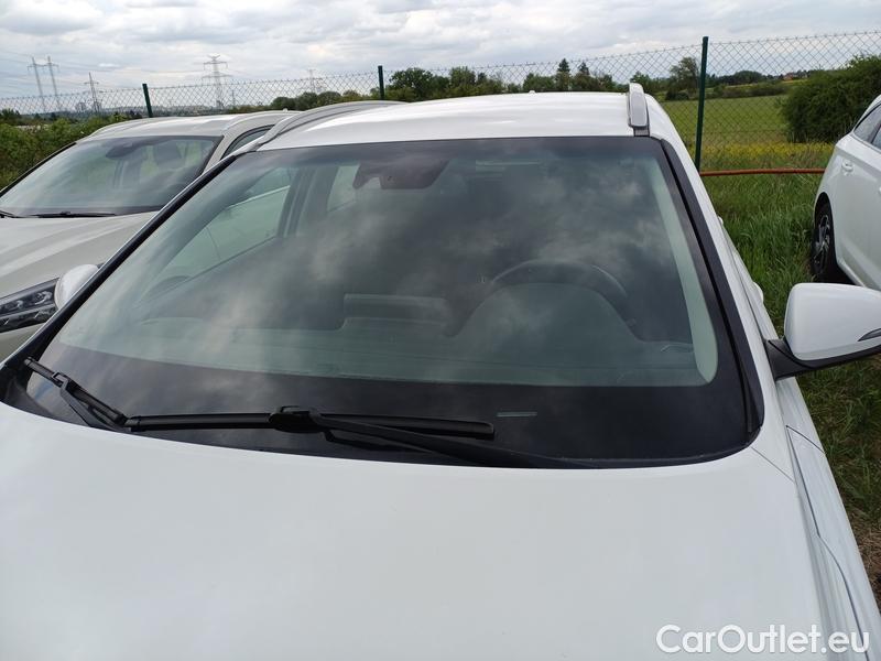  Hyundai  i30  (PD)(01.2017  ->)  kom.1.5TGDI FamilySmart AT #1