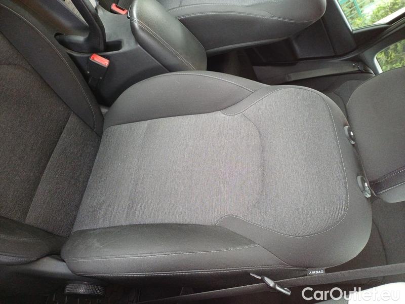  Hyundai  i30  (PD)(01.2017  ->)  kom.1.0TGDI 120 Smart #6