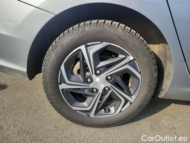  Hyundai  i30  (PD)(01.2017  ->)  kom.1.0TGDI Family Smart #4