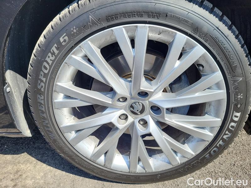  Skoda  Superb  Combi (3T5)(2010) Sup.C.FL2.0TDI 110 L&K AT #12