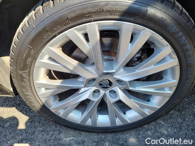  Skoda  Superb  Combi (3T5)(2010) Sup.C.FL2.0TDI 110 L&K AT #11