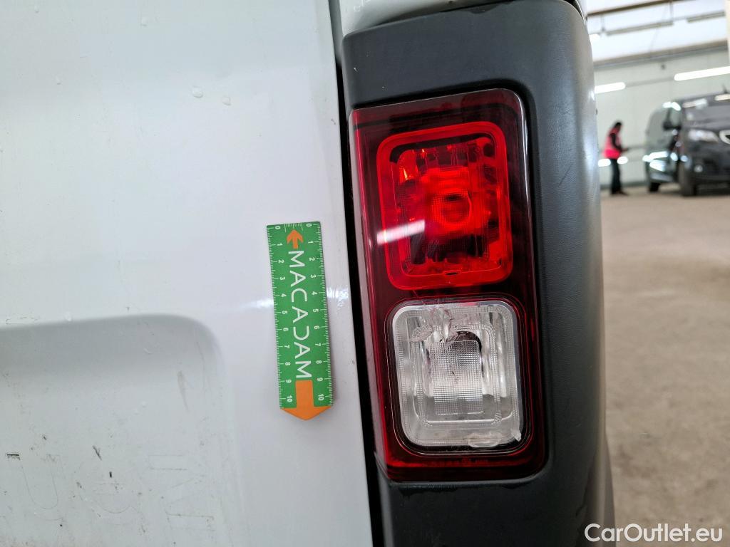  Renault  Trafic  Furgon Grand Confort L1H1 1200 1.6 dCi 125CV BVM6 E6 #35