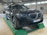 iX3